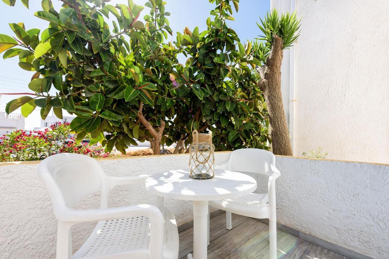 Astoria Apartments Páros 외부 사진
