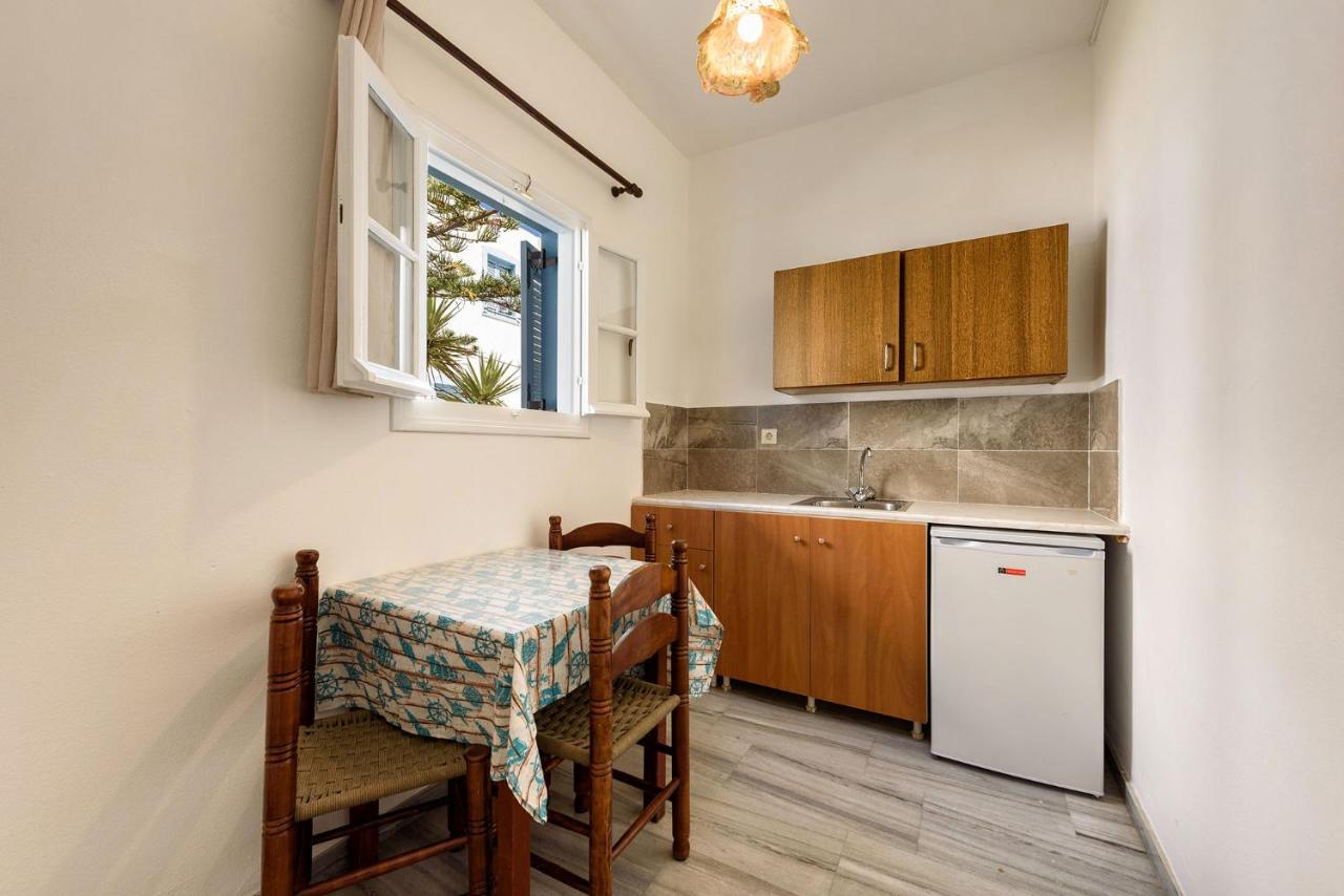 Astoria Apartments Páros 외부 사진