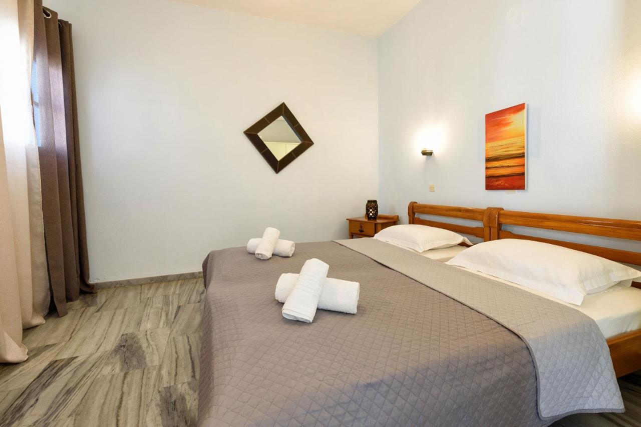 Astoria Apartments Páros 외부 사진