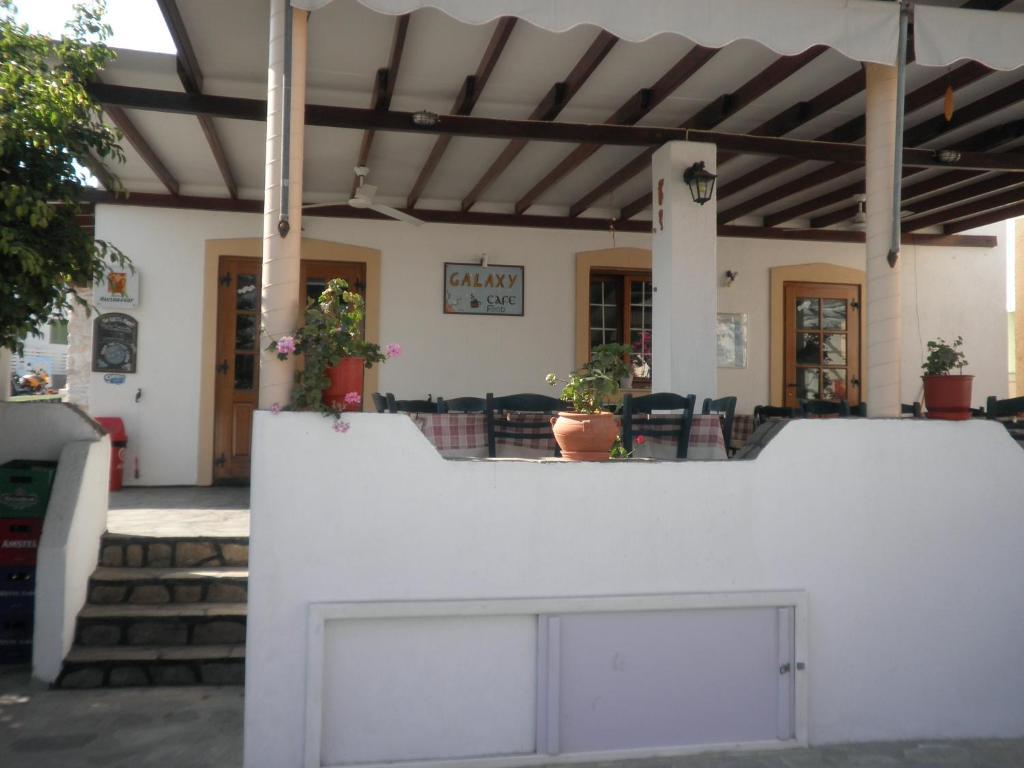 Astoria Apartments Páros 외부 사진