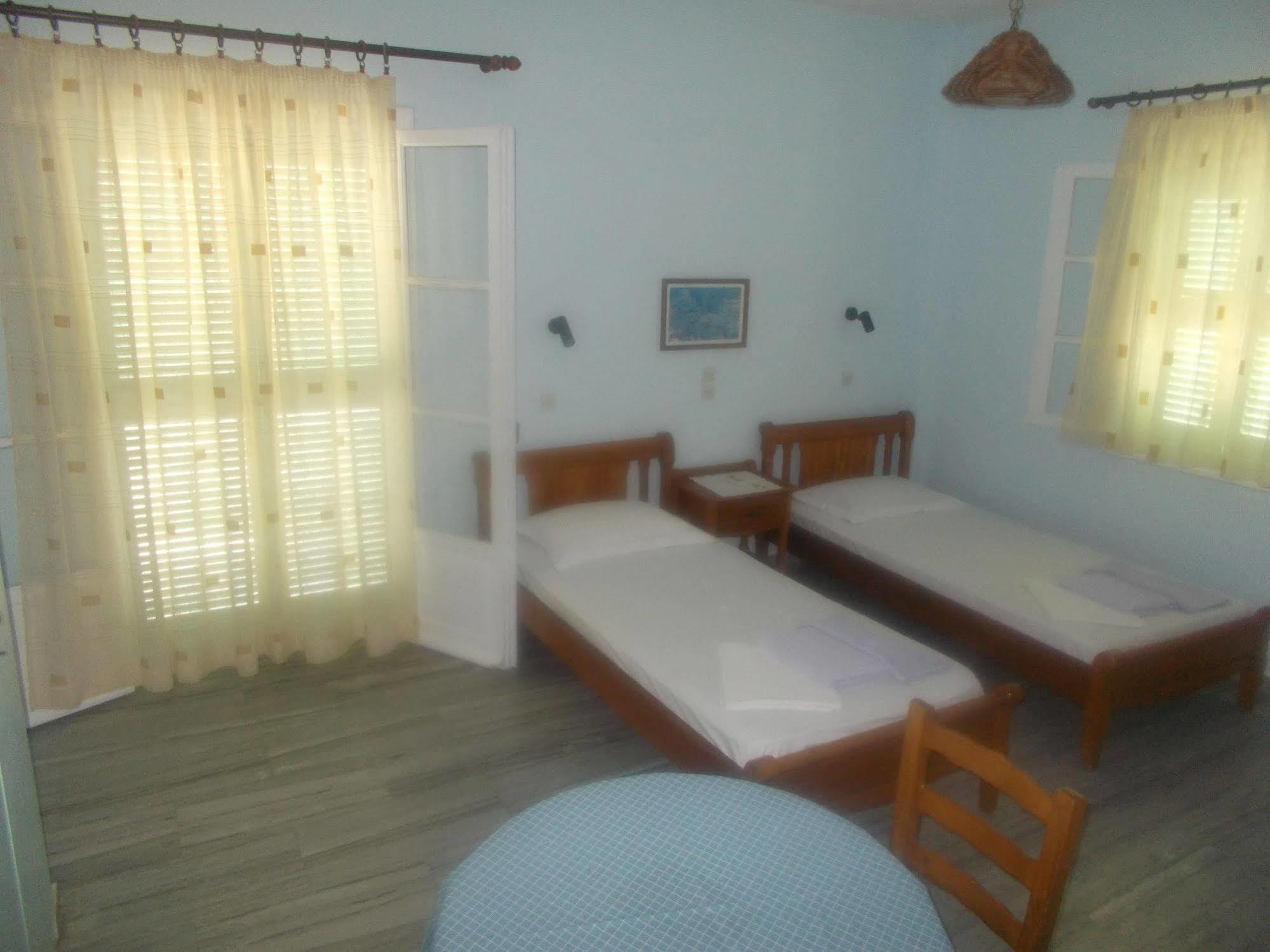 Astoria Apartments Páros 외부 사진